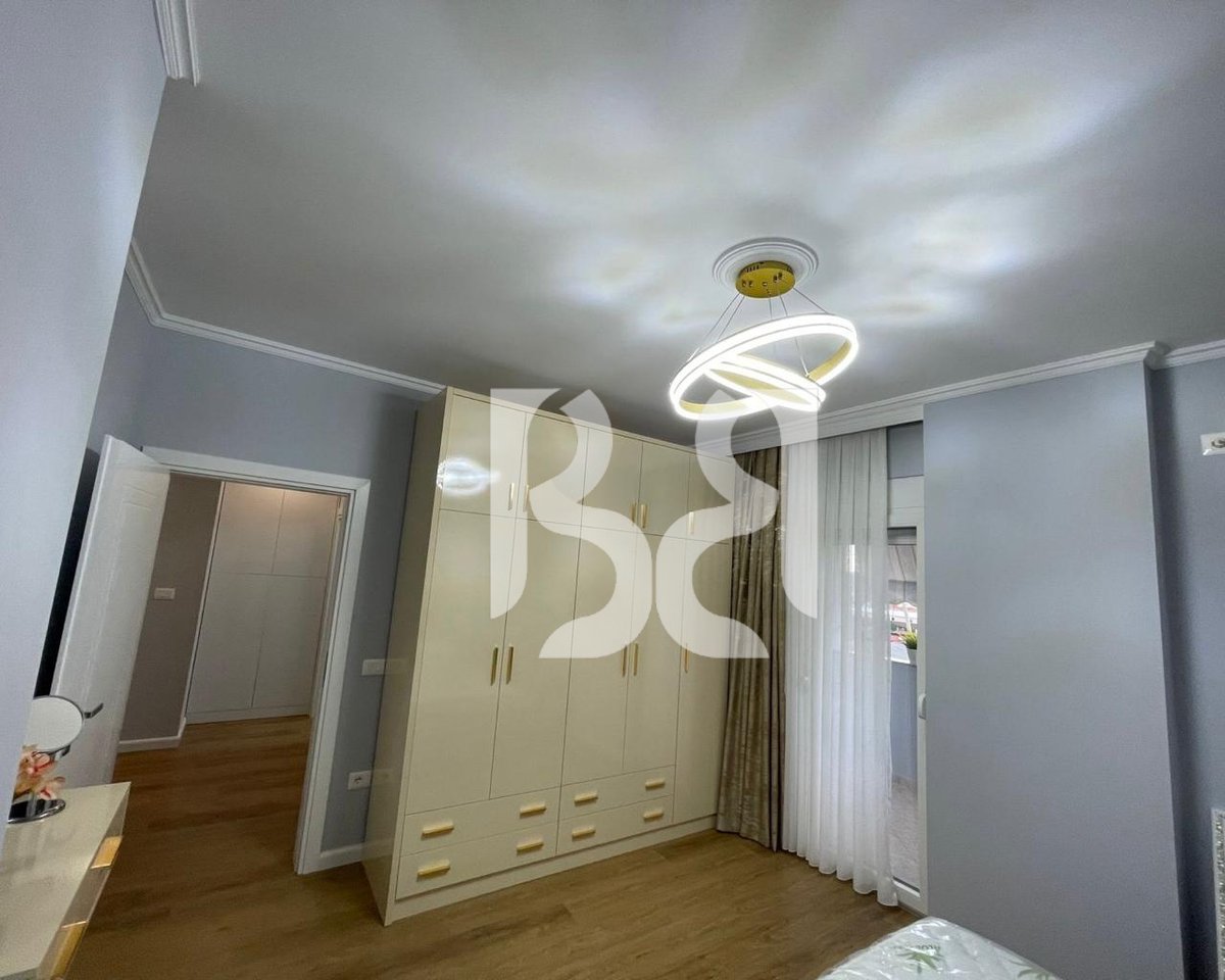 Apartament 2+1+2 me Qira në Zogun e Zi | Pranë Hotel Doro | Mobilim i Ri | Post Parkimi