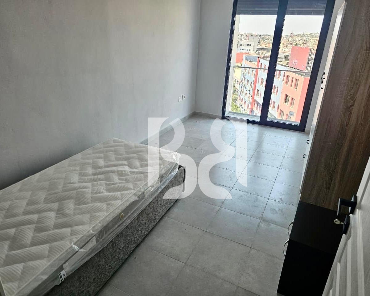 Appartamento 2+1 in Affitto a Porcelan | Di fronte a UET | Con Parcheggio
