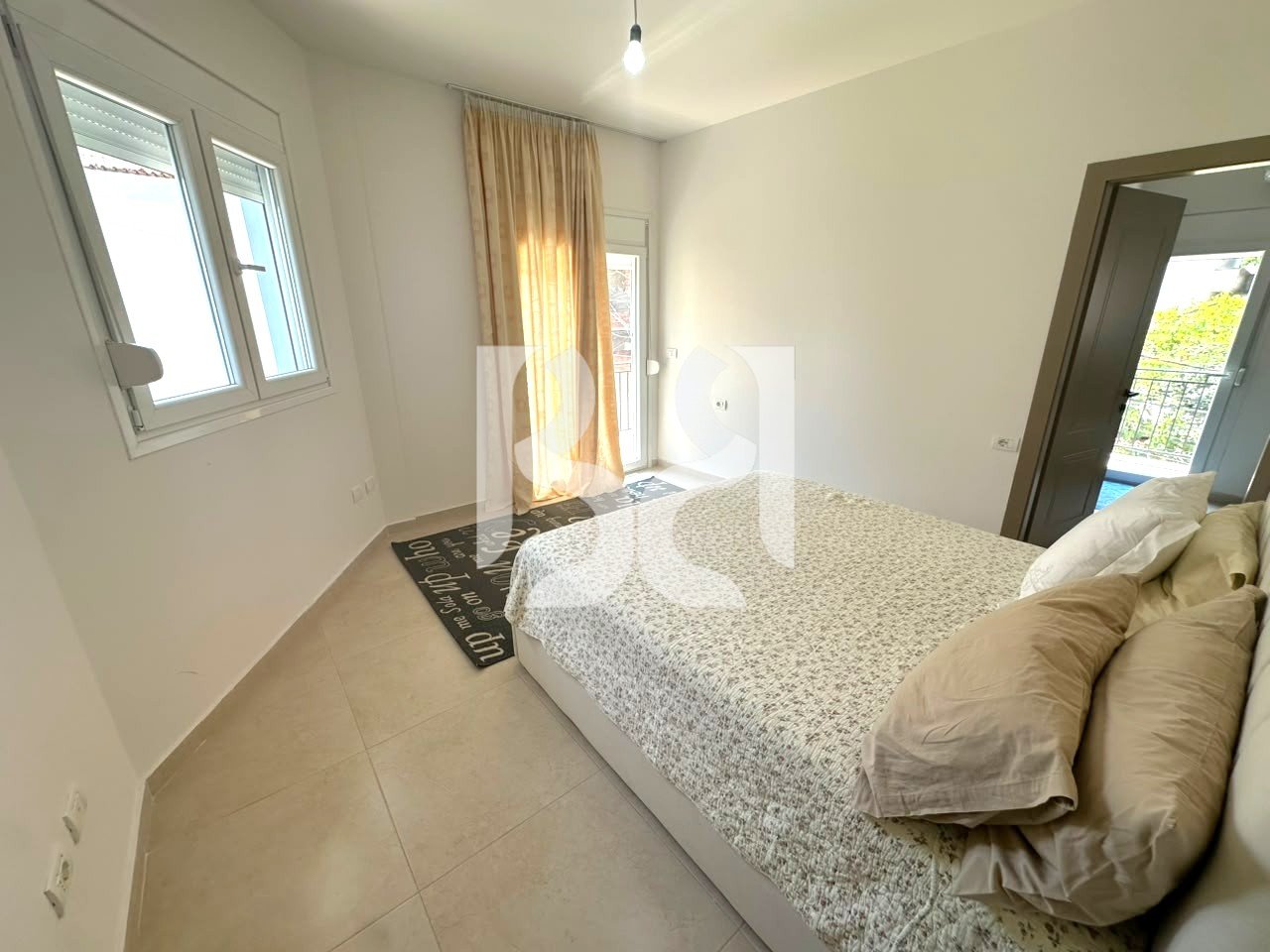 APARTMENT 1+1+BALCONY FOR RENT NEAR BAR FAMED, ASTIR