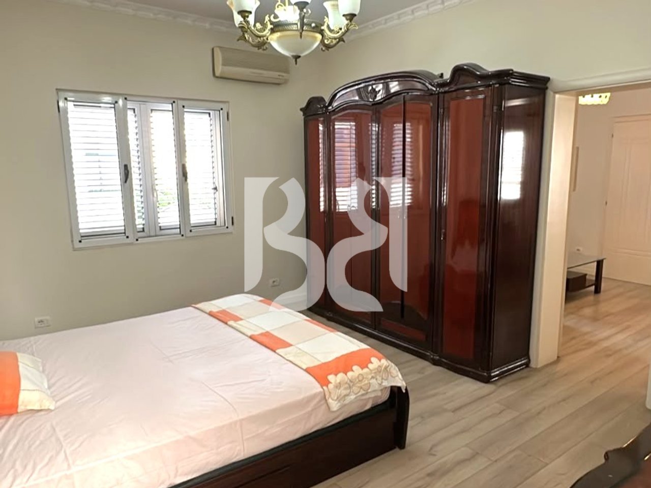 APARTMENT 2+1+BALCONY FOR RENT AT KAVAJA STREET