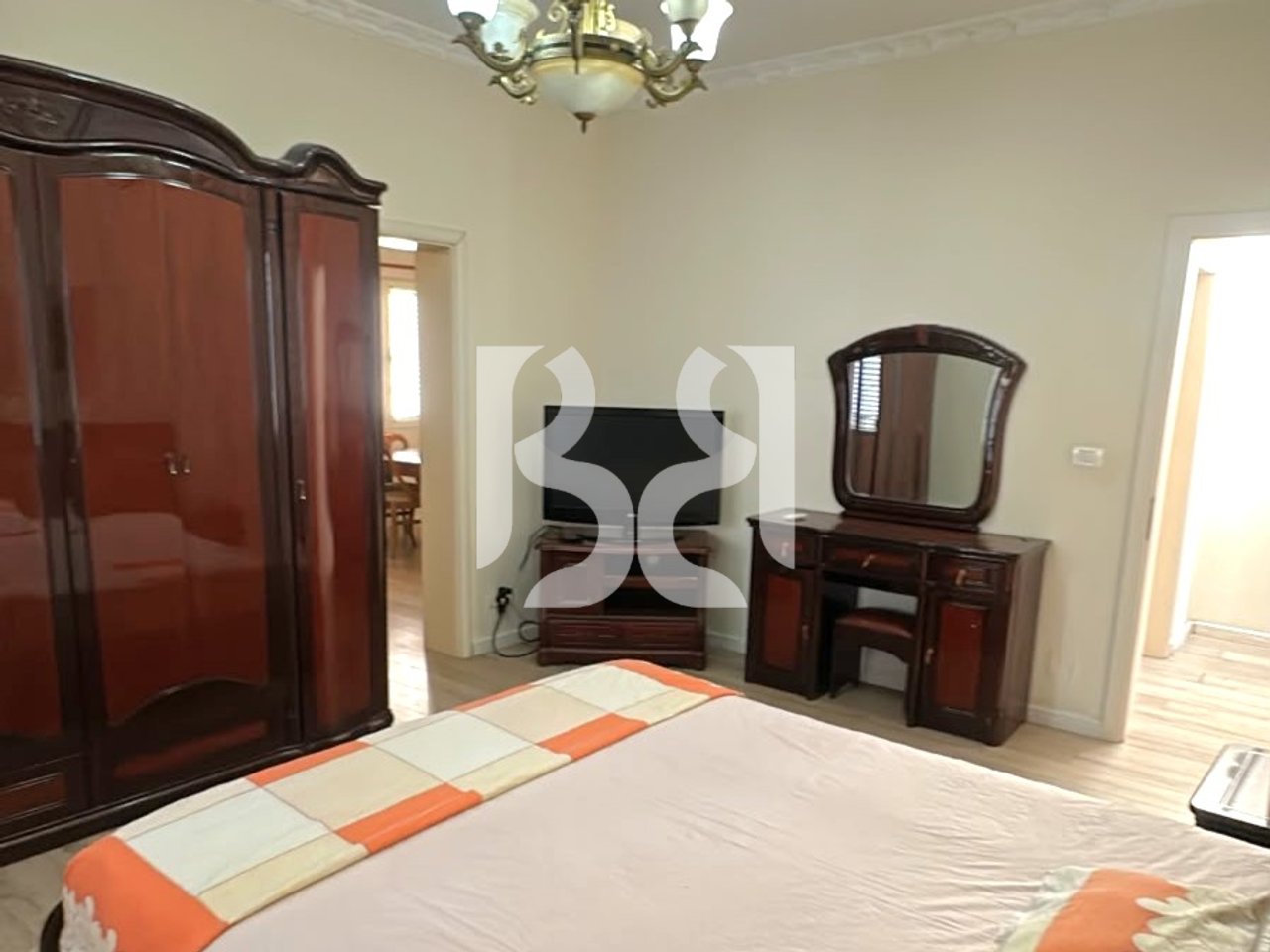 APARTMENT 2+1+BALCONY FOR RENT AT KAVAJA STREET