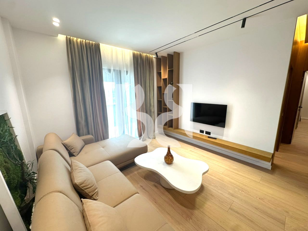 APARTMENT 2+1+2+BALCONY FOR RENT BEHIND CAFE OSLO, XHAMLLIK