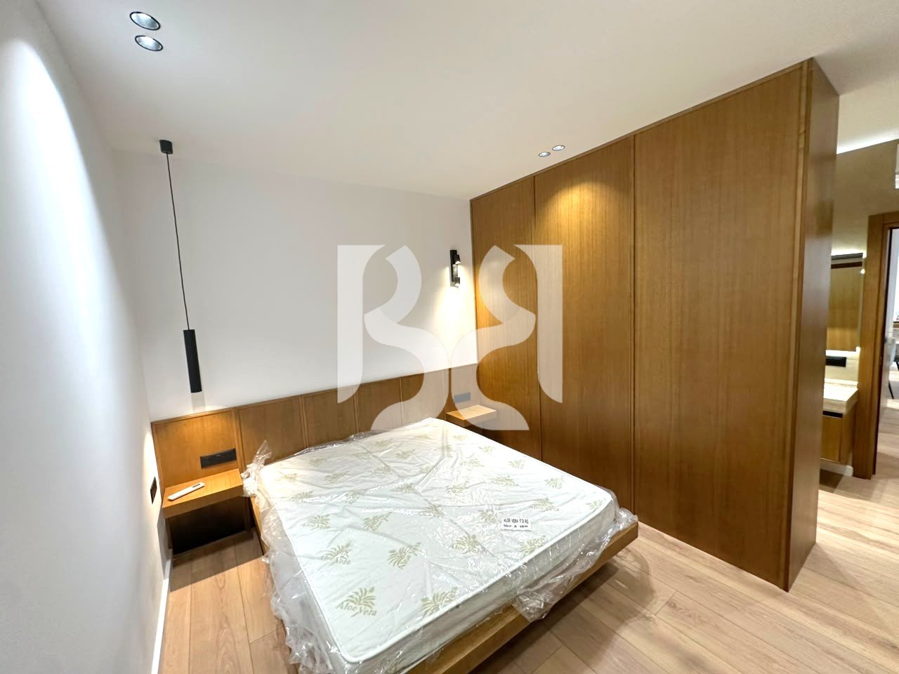 APARTMENT 2+1+2+BALCONY FOR RENT BEHIND CAFE OSLO, XHAMLLIK