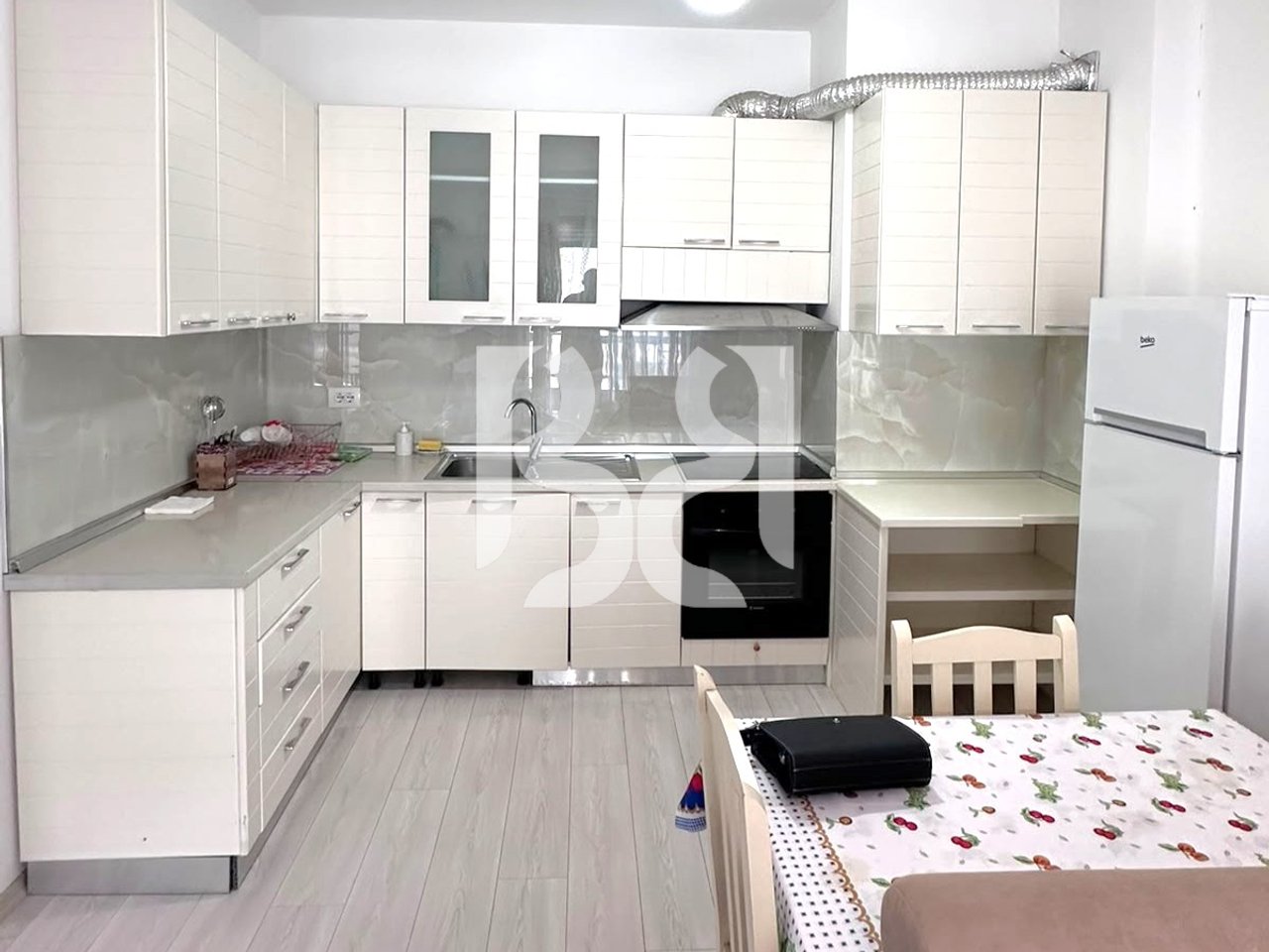 APPARTAMENTO 3+1+BALCONE IN AFFITTO A KINOSTUDIO
