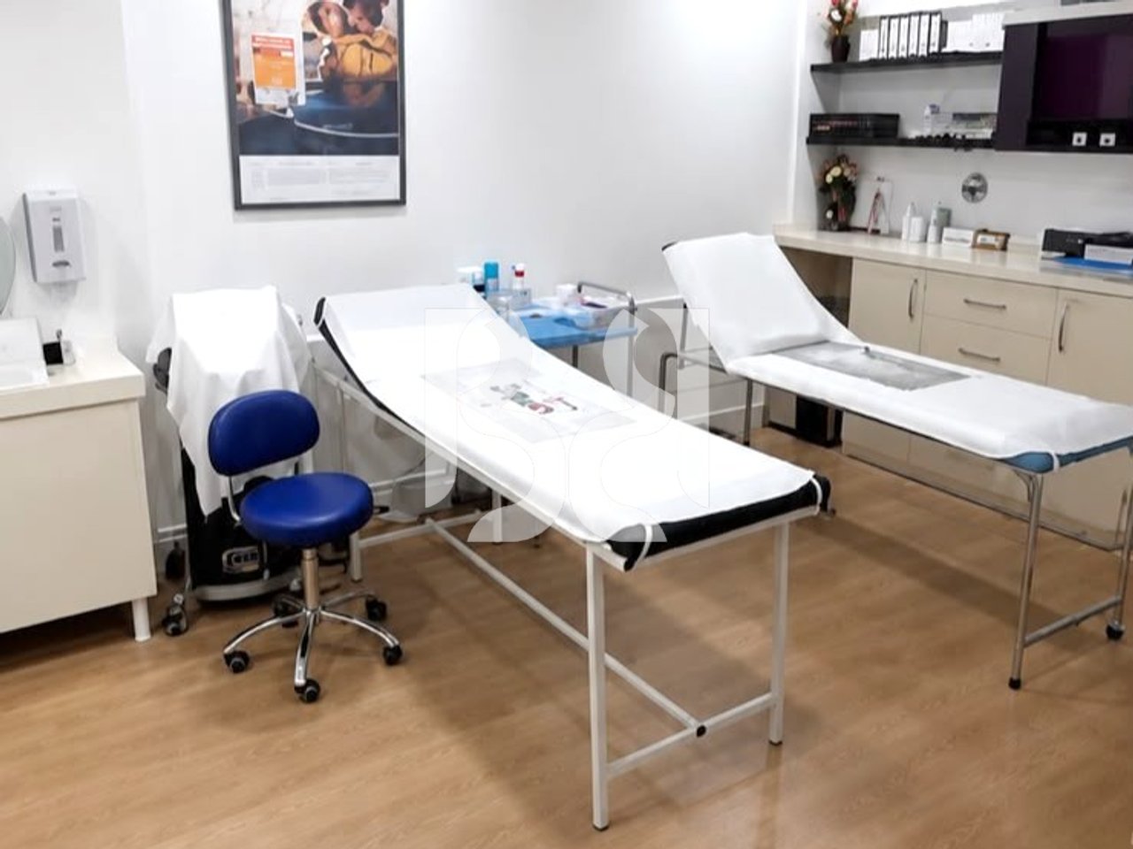 UFFICIO IN AFFITTO SOPRA DOCTOR HOSPITAL, BLLOK