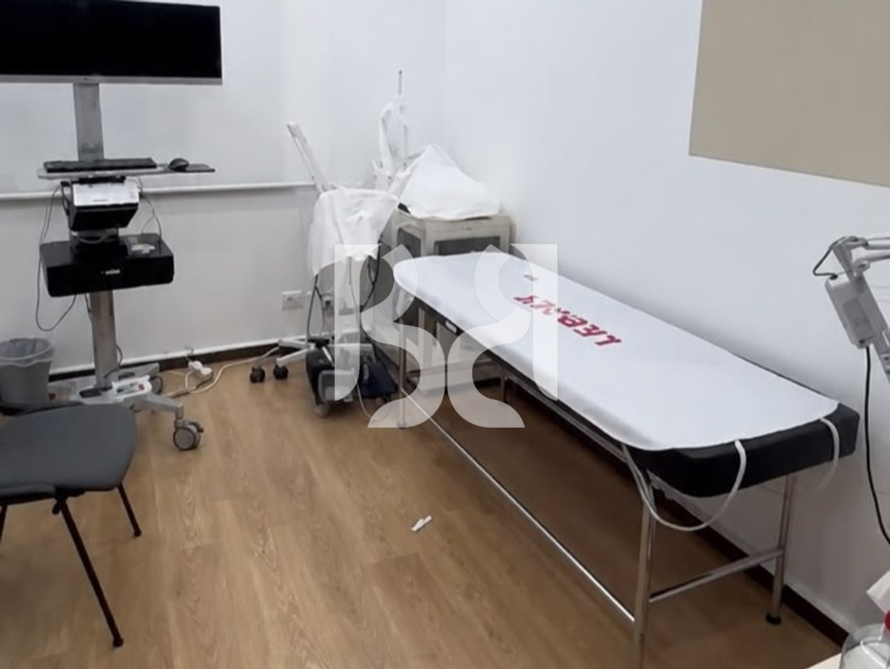UFFICIO IN AFFITTO SOPRA DOCTOR HOSPITAL, BLLOK