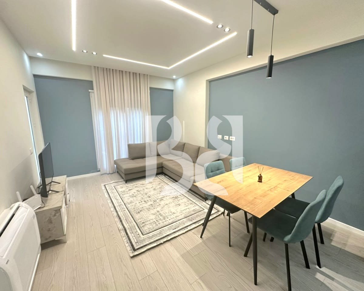 APARTAMENT ME QIRA 2+1 PRANË STACIONIT TË TRENIT, TIRANË