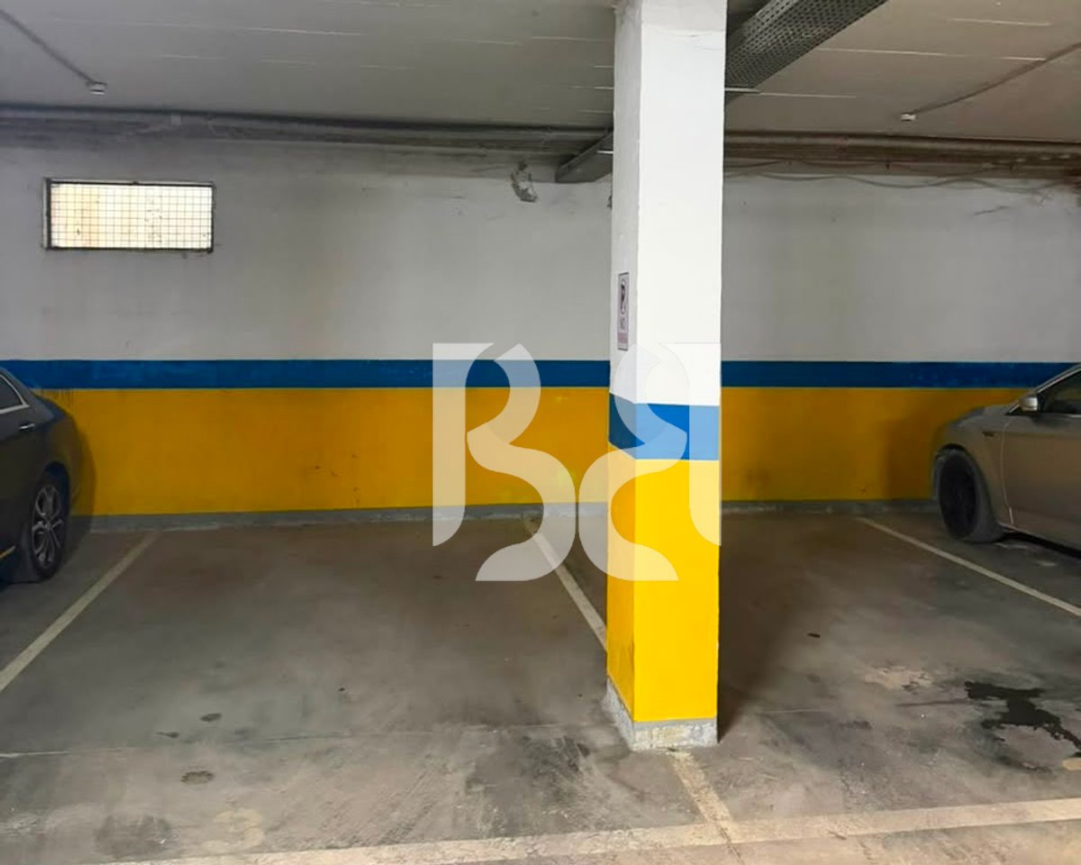 2+1 Apartment for Rent in the Former Aviation Field | 8th Floor | Parking Included | 65,000 Lek/Month