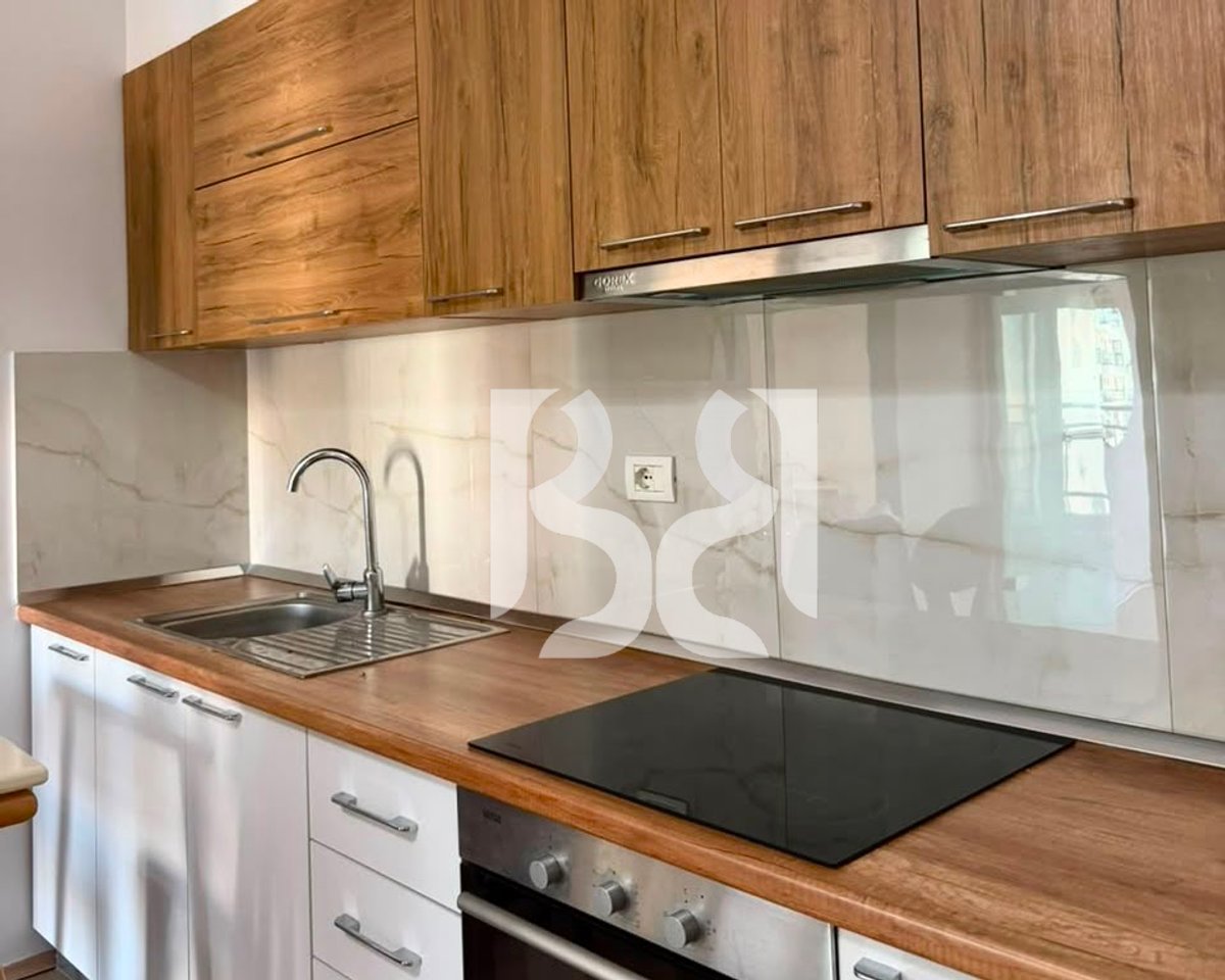2+1 Apartment for Rent in the Former Aviation Field | 8th Floor | Parking Included | 65,000 Lek/Month