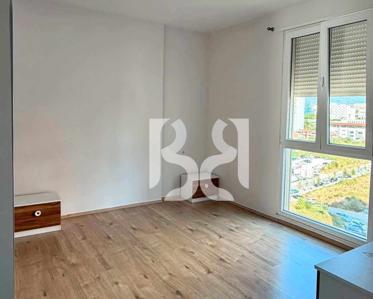 2+1 Apartment for Rent in the Former Aviation Field | 8th Floor | Parking Included | 65,000 Lek/Month