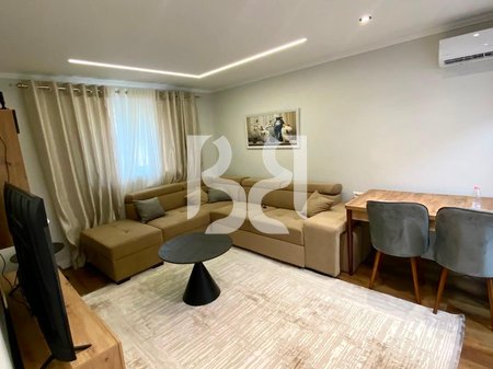 Appartamento 2+1 in Affitto nel Centro di Tirana | 80 m² | Appena Arredato