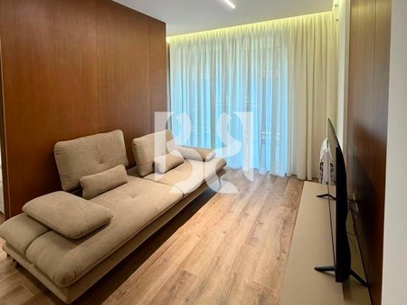 Studio me Qira në Fushën e Aviacionit | Kati 3 | 500 €/Muaj