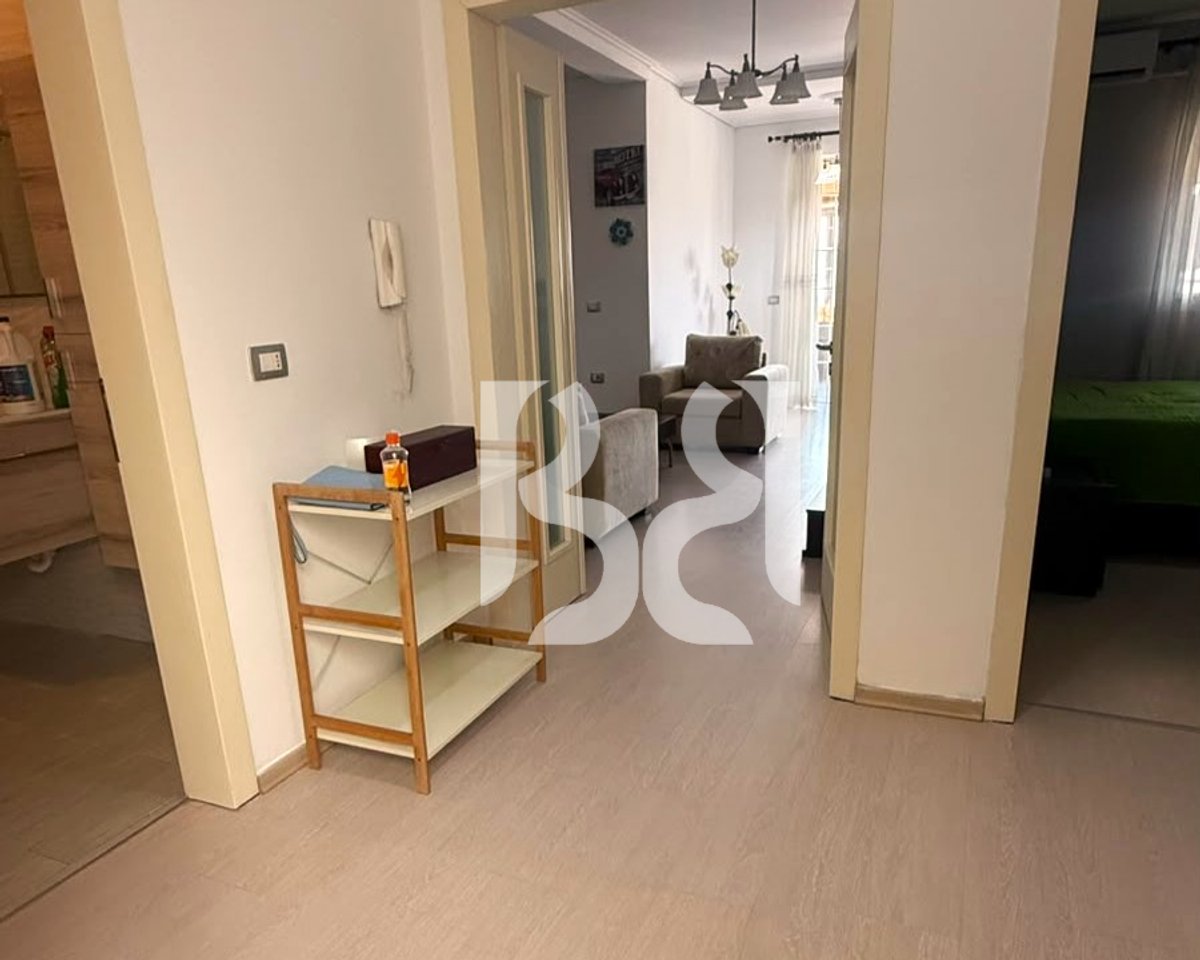 APARTAMENT 2+1+2 PER SHITJE TEK TREGU ELEKTRIK