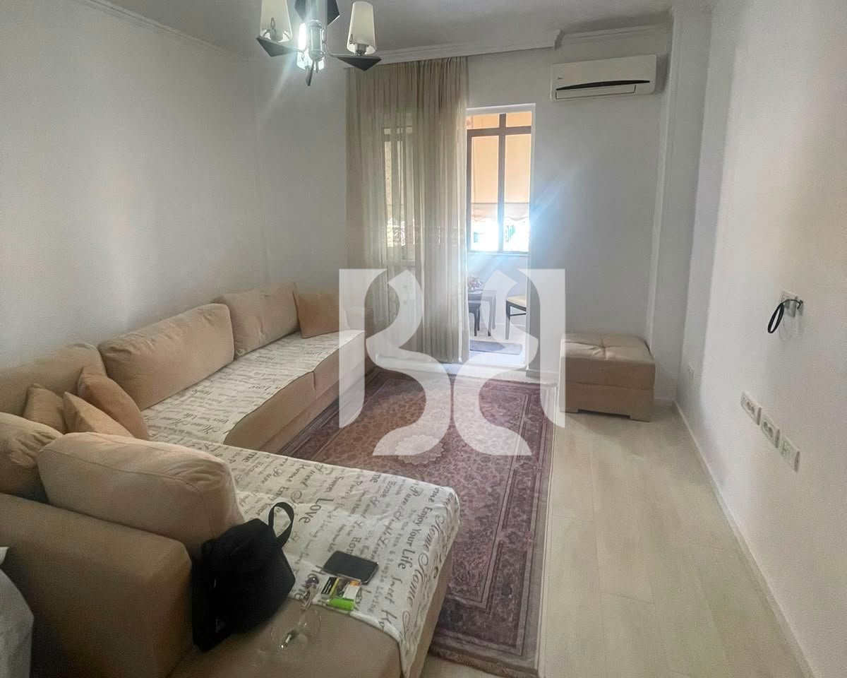 Apartament 2+1 me Qira pranë Globe, te Vace Zela | 90 m² | I Sapo Rinovuar