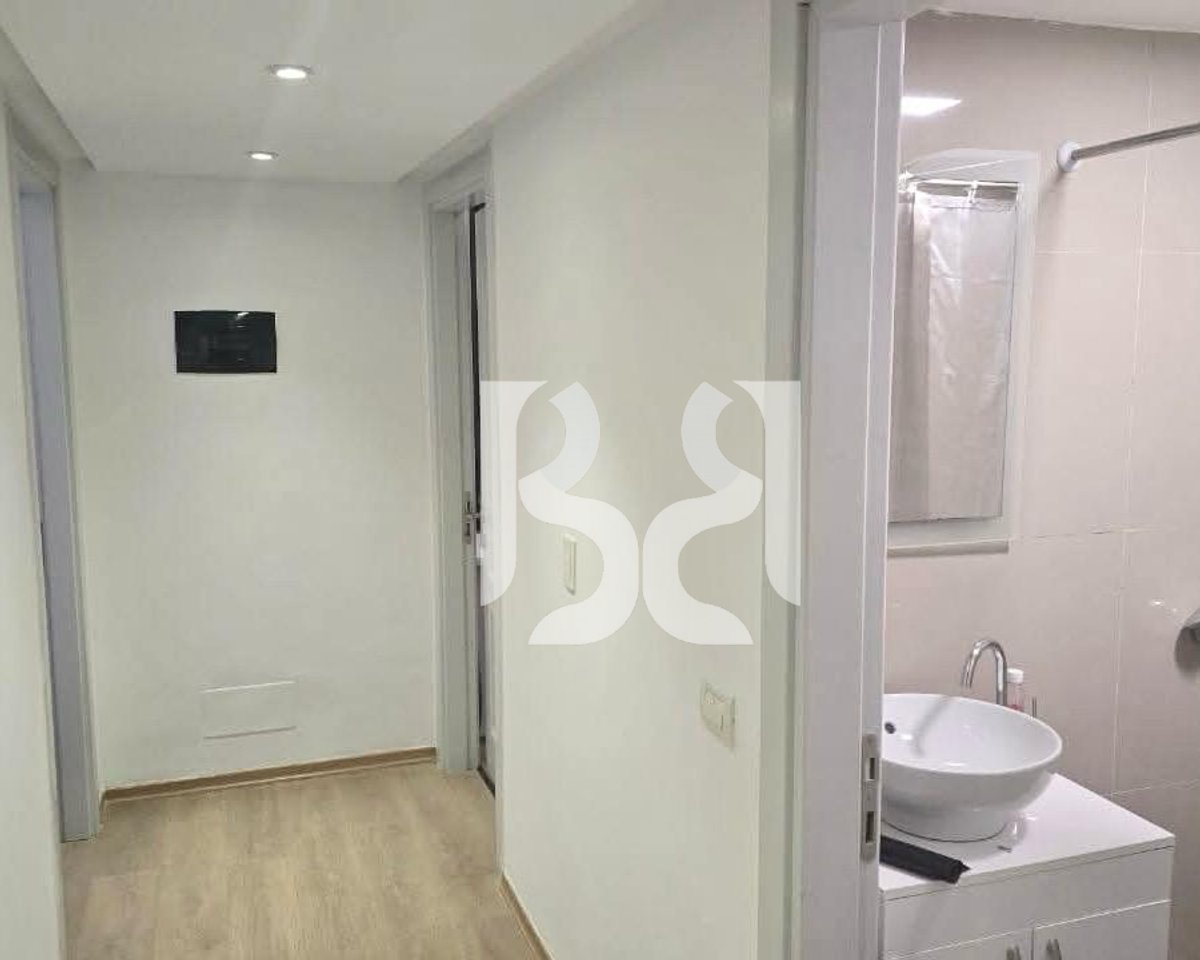 Apartament 1+1 me Qira në Golden Park 3 | Përballë Spitalit Amerikan 3 | 60 m² + Ambient Shtesë *