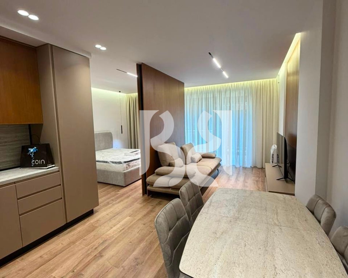 Studio me Qira në Fushën e Aviacionit | Kati 3 | 500 €/Muaj