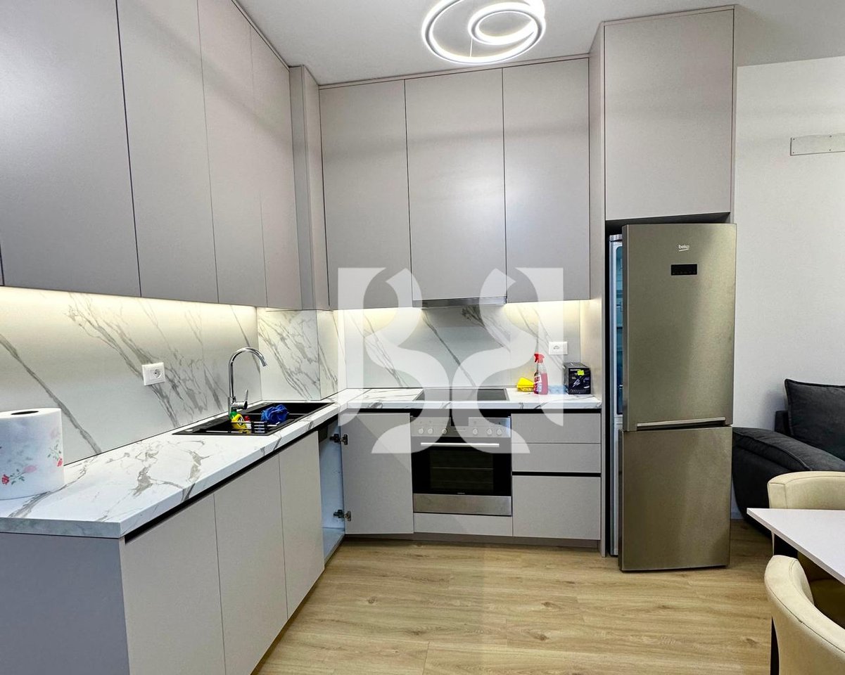Apartament 2+1 me Qira në Kompleksin Kadiu, Ali Demi | I Pabanuar | Mobilim i Ri