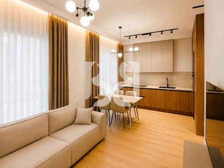 APARTAMENT 1+1 ME QIRA NE KOMPLEKSIN KADIU