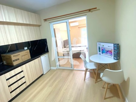 APARTAMENT 1+1+BALLKON ME QIRA TEK RRUGA MUHAMET GJOLLESHA**