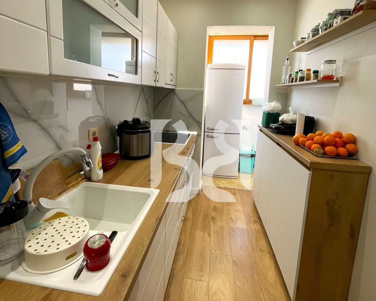 APARTMENT 2+1 FOR RENT FOR SALE NEAR SIRI KODRA SCHOOL