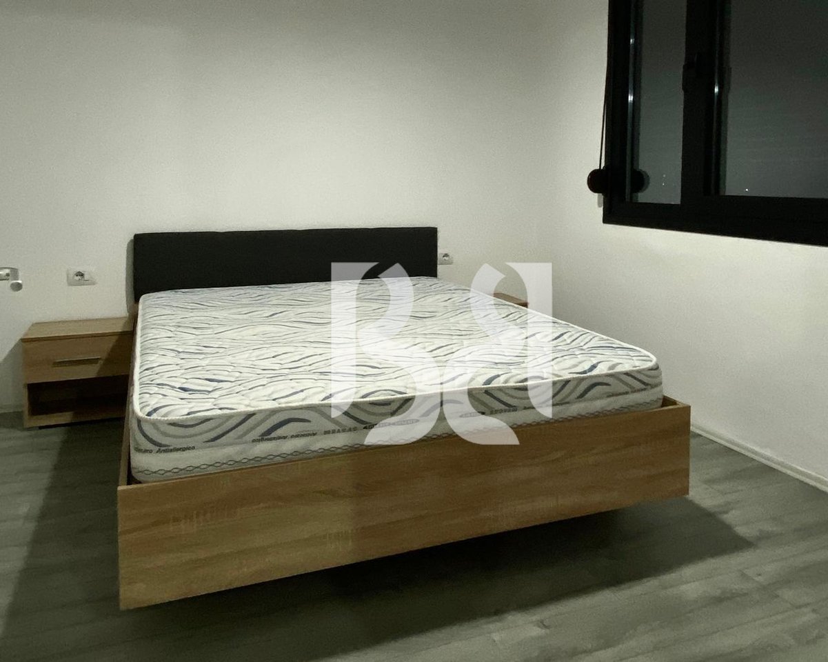 Apartament 1+1 me Qira në Rrugën Konferenca e Pezës | 65 m² | Kati 8 | Pranë American 3 | 400 €/Muaj