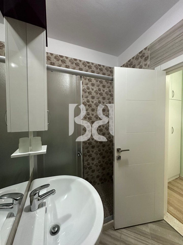Apartament me Qira pranë Toptanit | 66 m² | Kati 3 | Pallat i Ri me 2 Ashensorë | 700 € Neto