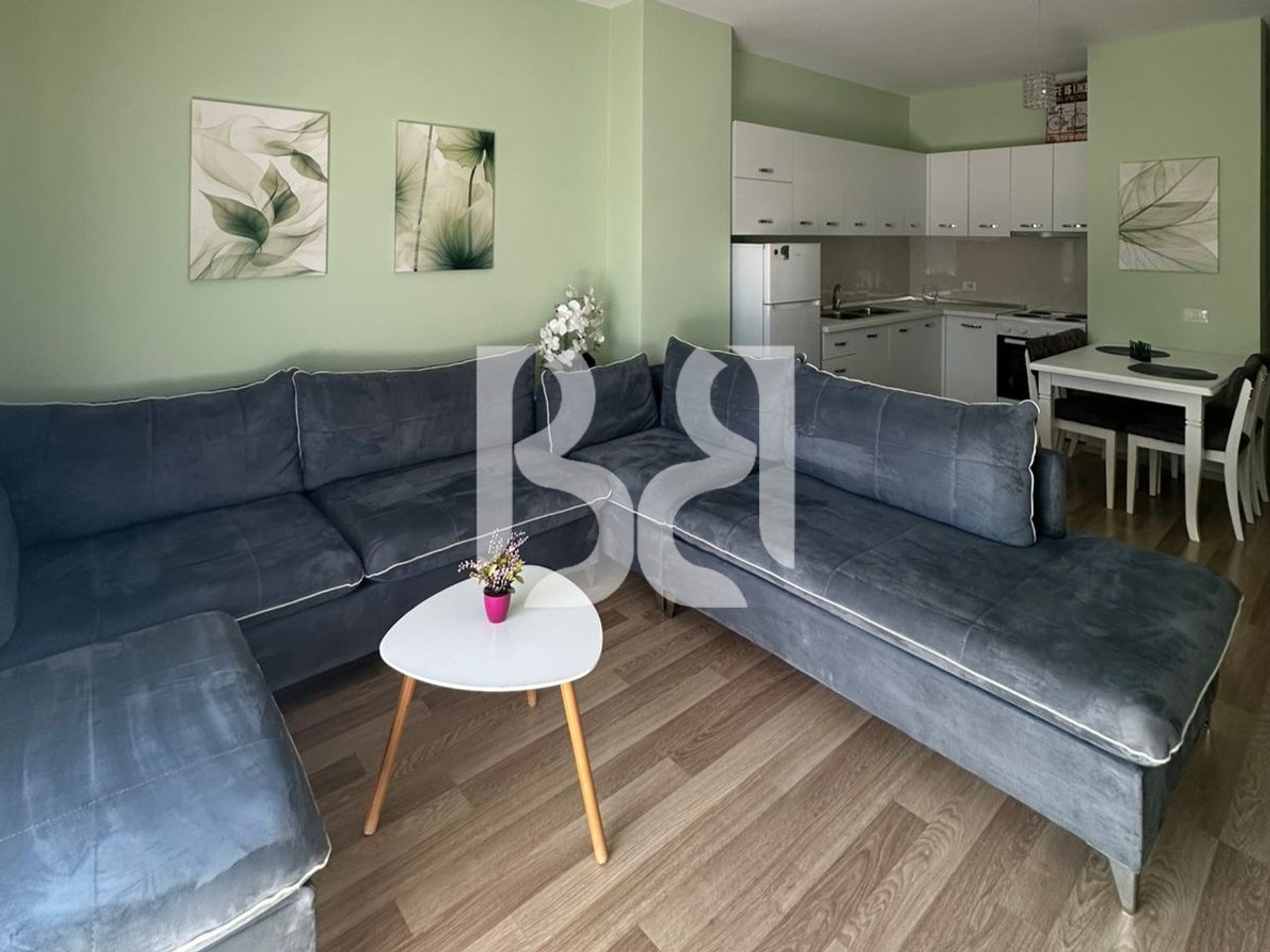 Apartament me Qira pranë Toptanit | 66 m² | Kati 3 | Pallat i Ri me 2 Ashensorë | 700 € Neto