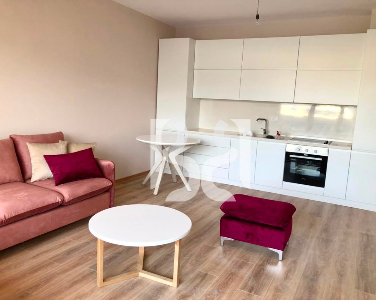 Apartament 2+1 me Qira në Kompleksin Mateo | Kopshti Zoologjik | 105 m² | Kati 4 | 60,000 Lekë