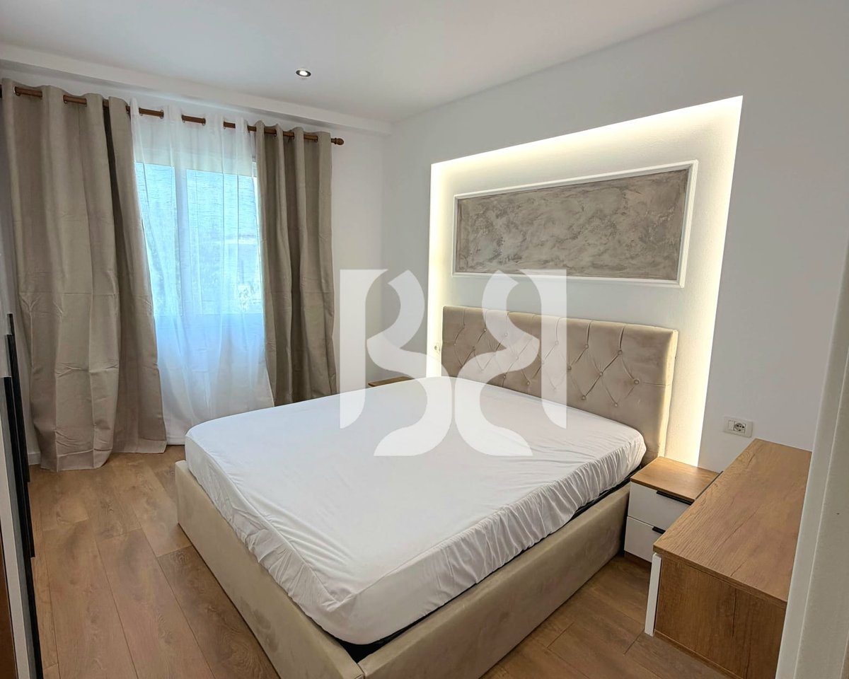 APARTAMENT PËR SHITJE 1+1 TEK KONVIKTET E INXHINIERISË SË NDËRTIMIT, TIRANË