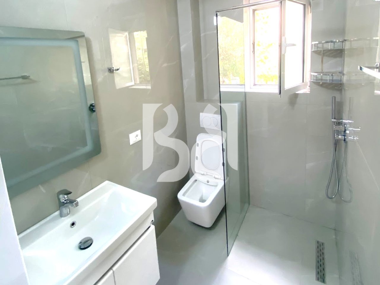 APARTAMENT 1+1 ME QIRA TEK RRUGA MUHAMET GJOLLESHA**
