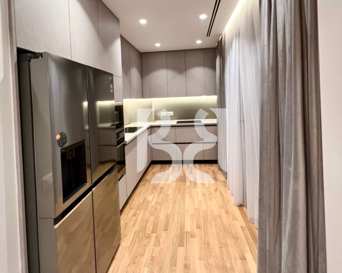 Apartament 3+1+2 me Qira në Rrugën e Kosovareve | Parkim | Pallat i Ri | 250,000 Lekë