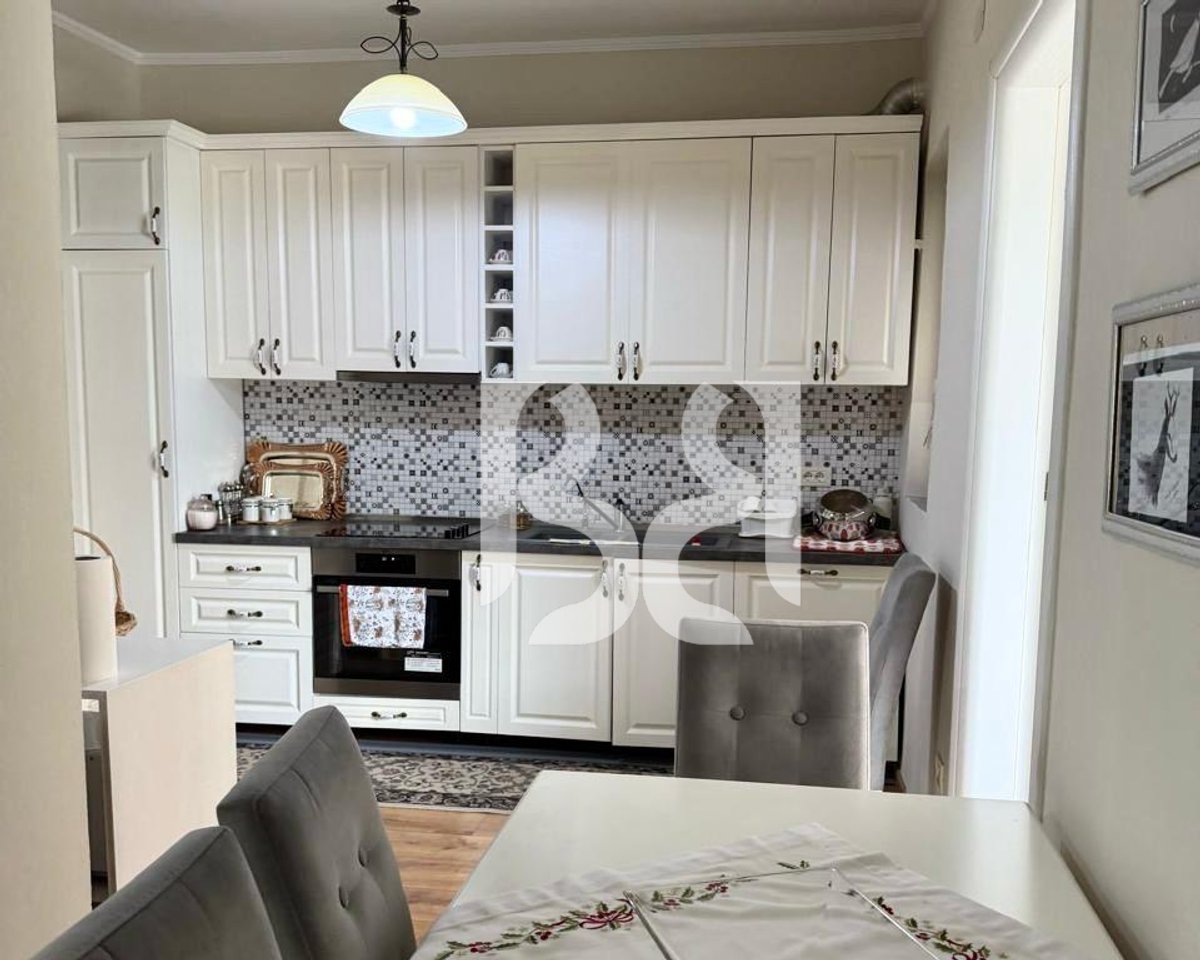 Apartament 2+1 për Shitje në Vasil Shanto | 106 m² | Kati 1 | Me Hipotekë | 24.900.000 Leke