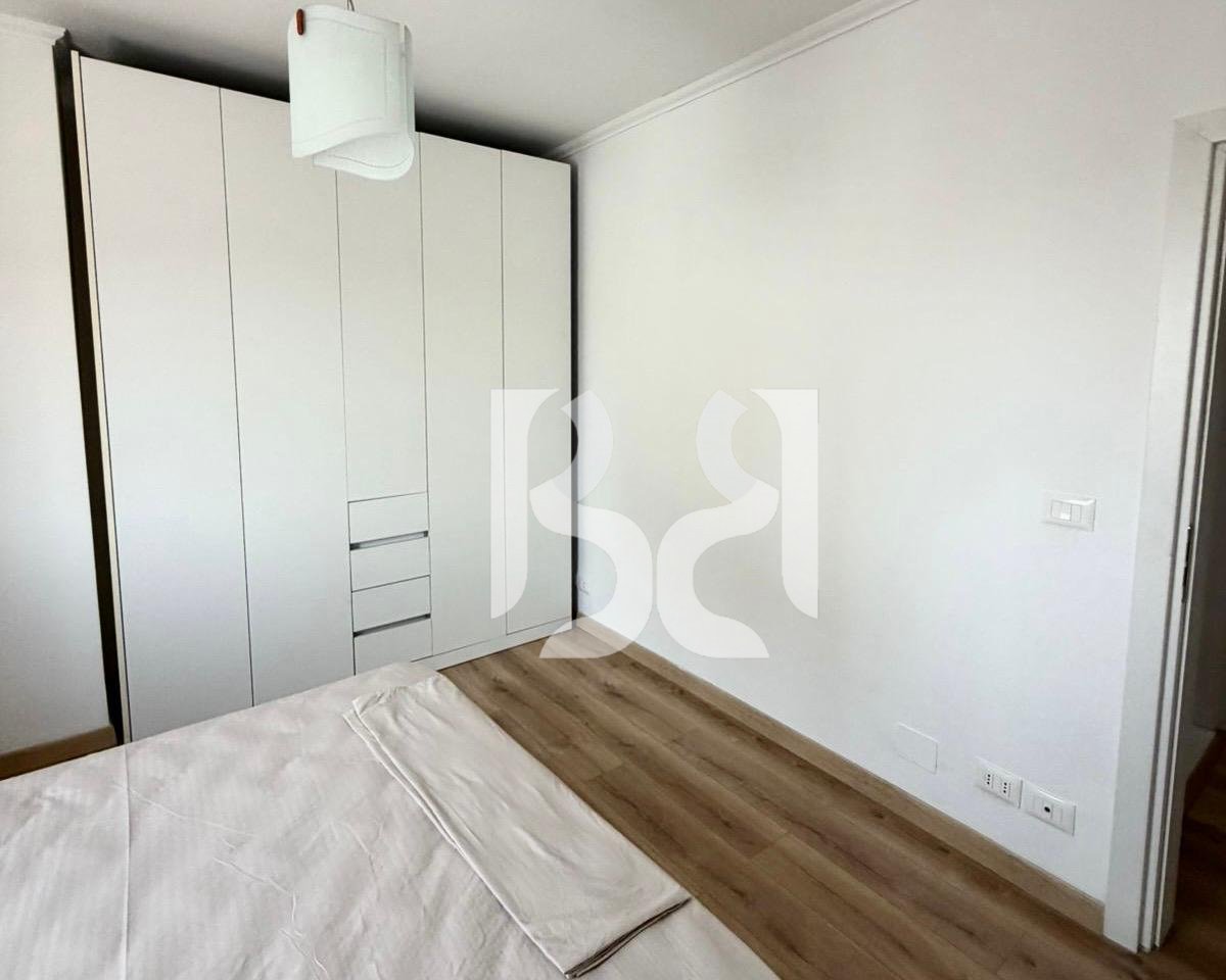 Apartment 2+1 for Rent on Dritan Hoxha Street | Newly Invested | Balcony | 60,000 Lek