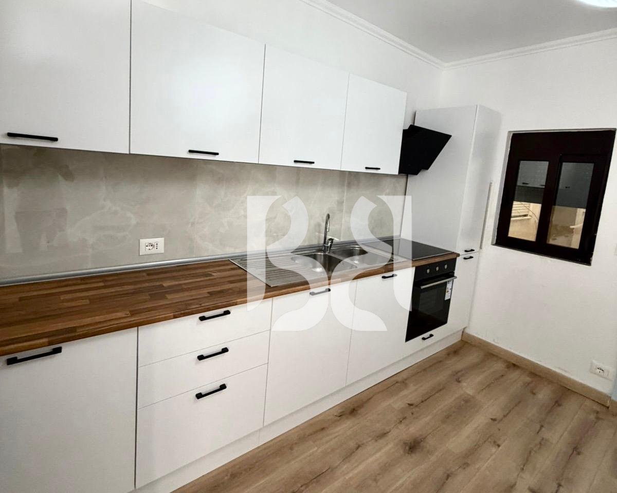 Apartment 2+1 for Rent on Dritan Hoxha Street | Newly Invested | Balcony | 60,000 Lek