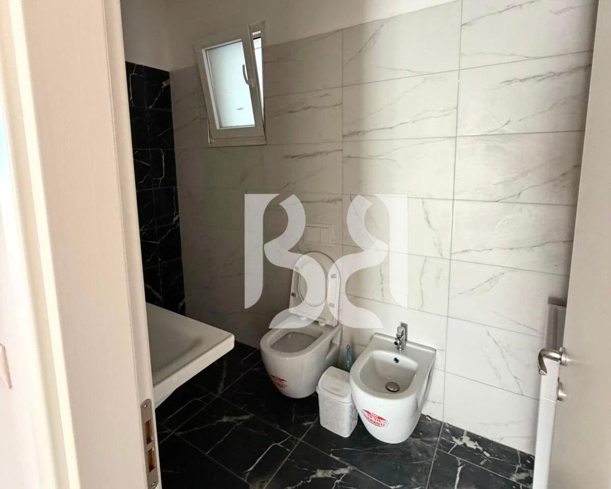 Apartment 2+1+2 for Rent in Trio Tower | 100 m² | 2nd Floor | Balcony | 60,000 Lekë