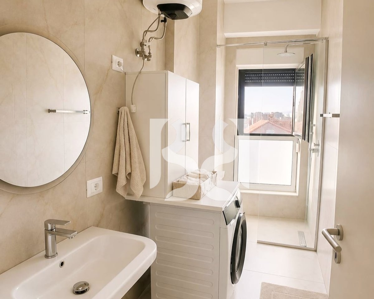 APARTAMENT 2+1+BALLKON NE KOMPLEKSIN KAIMI, ALI DEM