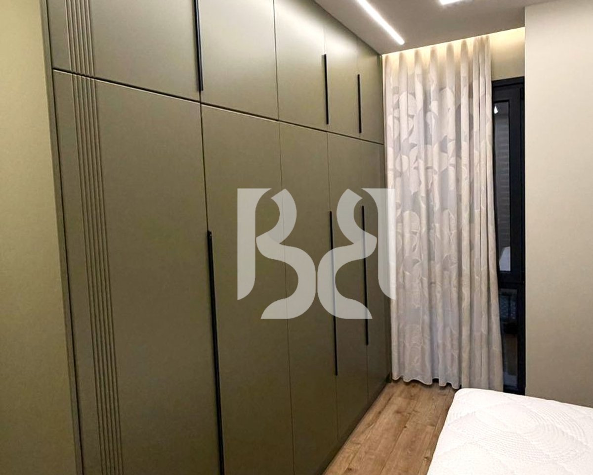 Apartment 2+1+2 for Rent at Dry Lake | 116 m² | 2 Balconies | Parking | 1,500 €