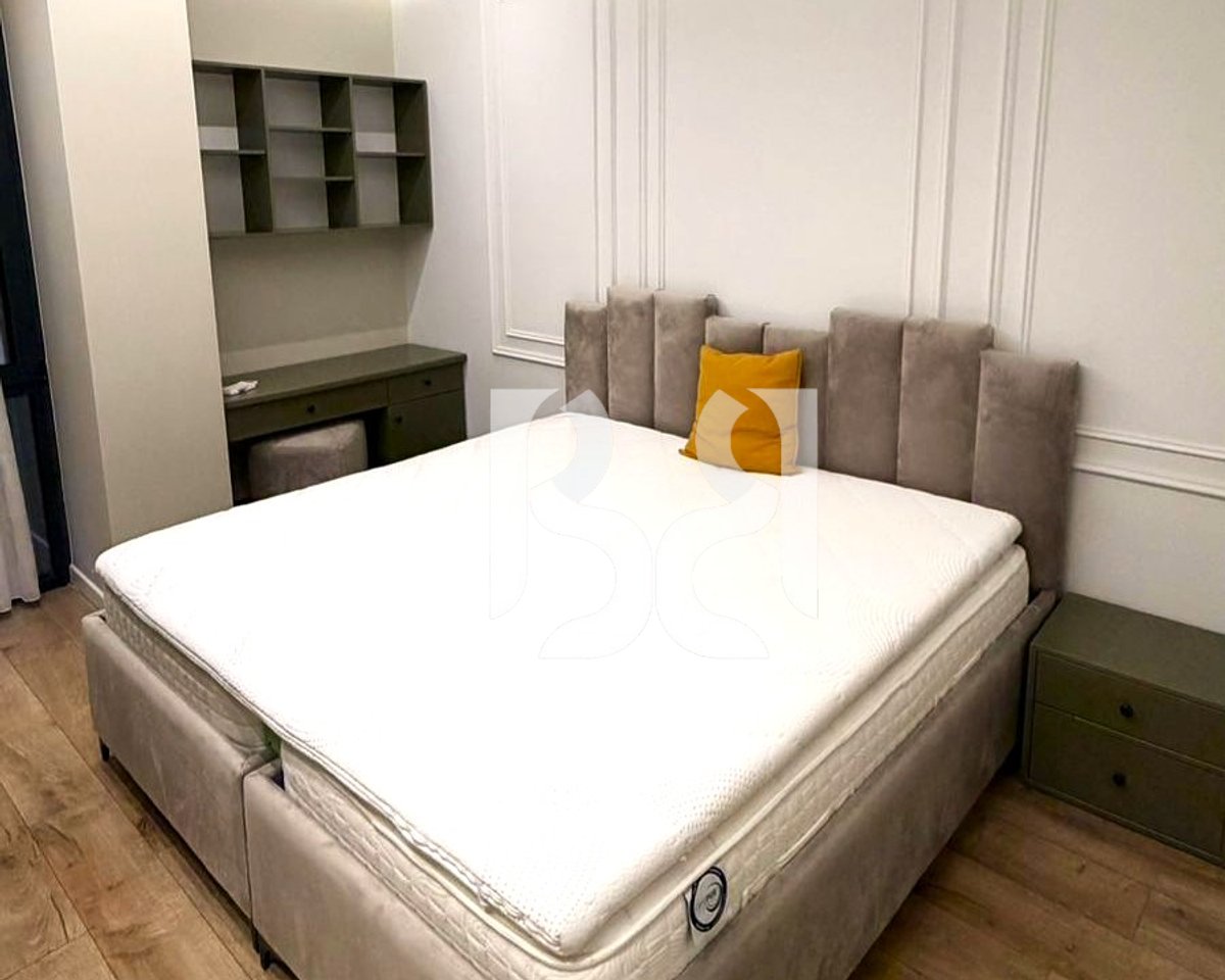 Apartment 2+1+2 for Rent at Dry Lake | 116 m² | 2 Balconies | Parking | 1,500 €