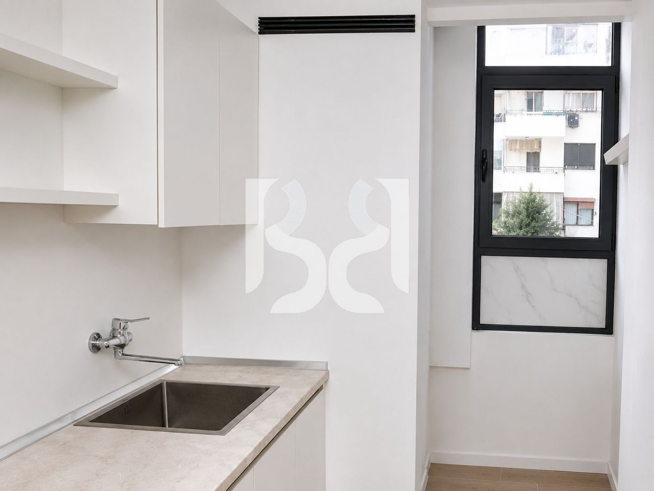 OFFICE SPACE FOR RENT AT ZOGU I PARE BOULEVARD