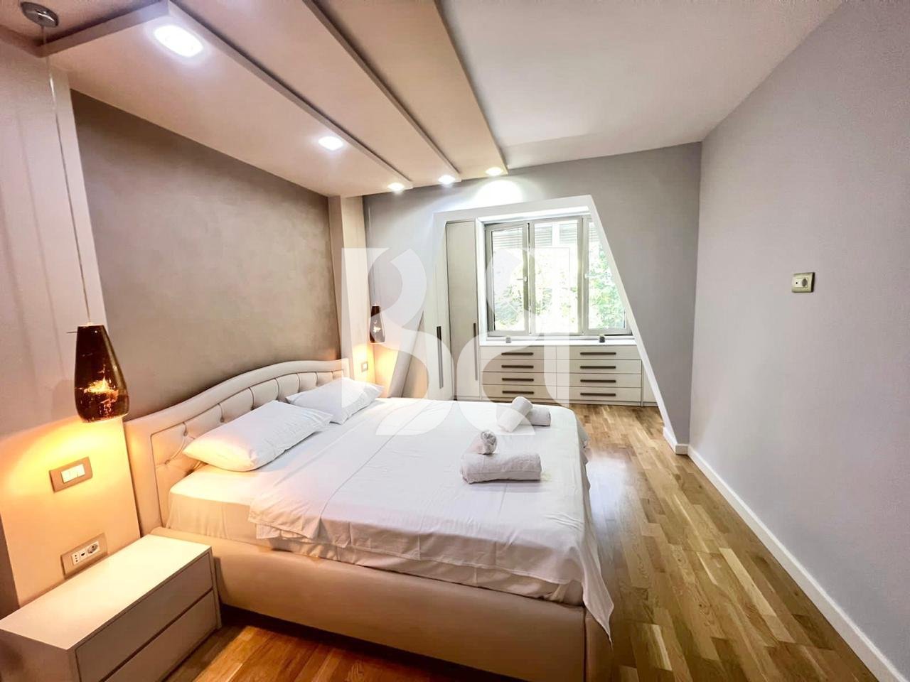 APARTAMENT 2+1 ME QIRA NE QENDER TE TIRANES*