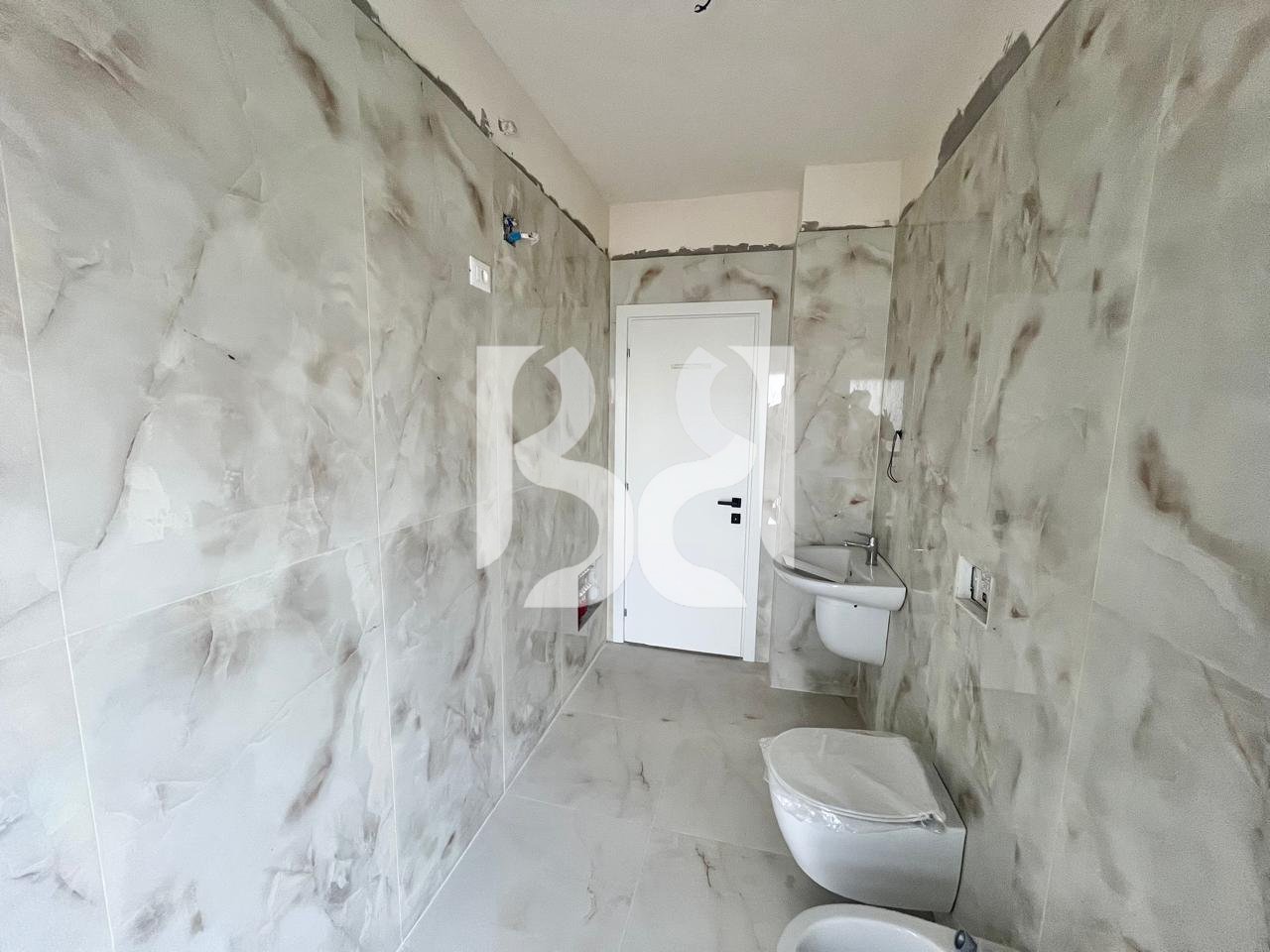 JEPET APARTAMENT 1+1+BALLKON PER ZYRA ISH FUSHA E AVIACIONIT*