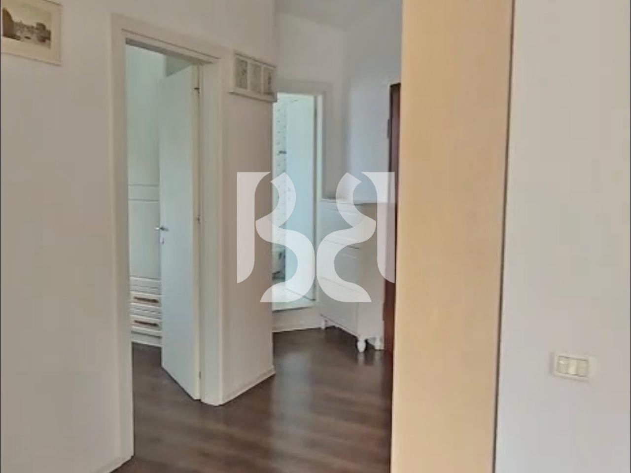 APARTAMENT 3+1+2  ME QIRA RRUGA PETI LIQENI I THATE