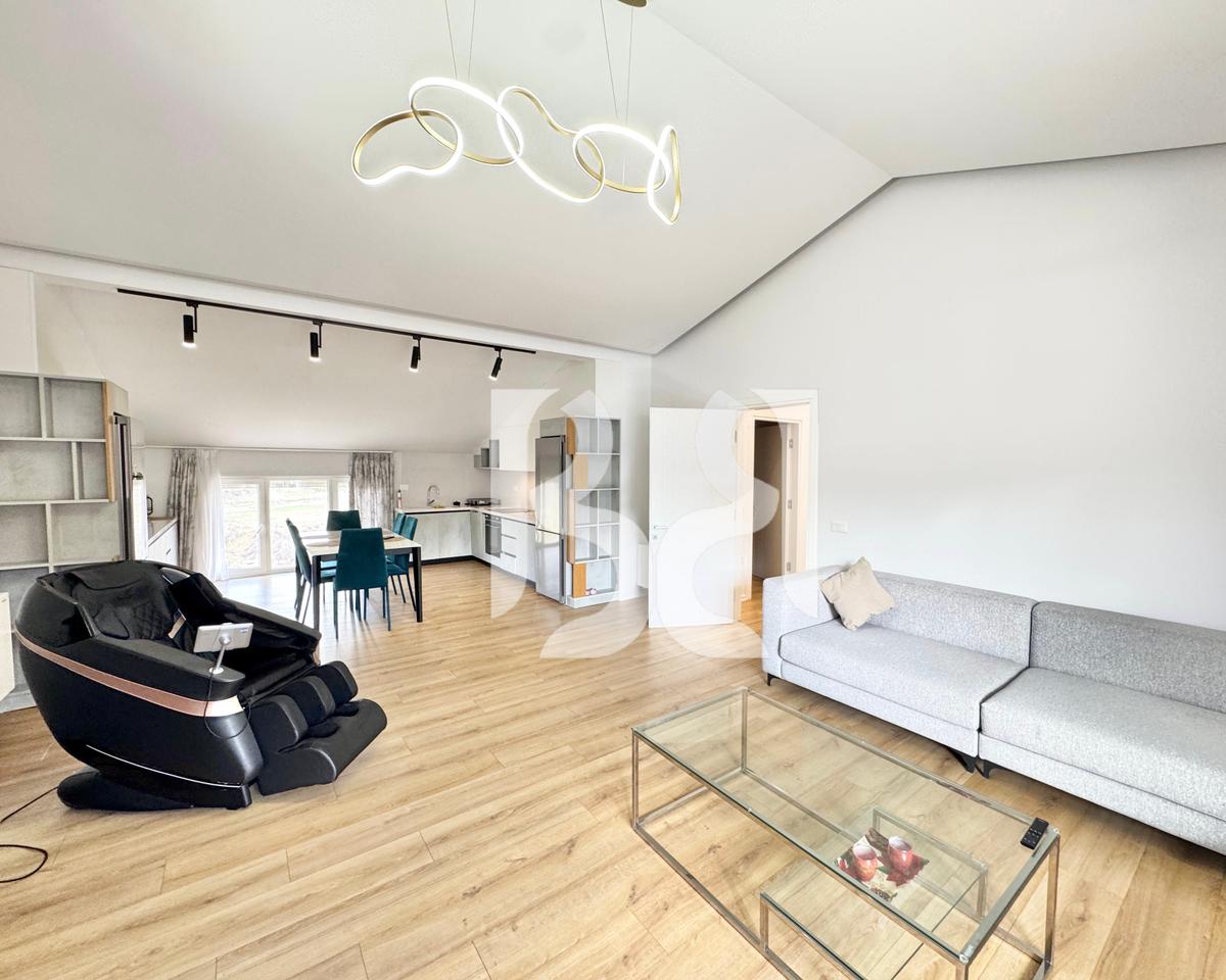 IN AFFITTO 3+1+2 BAGNI +3 POSTI AUTO SCOPERTI VICINO A TEG