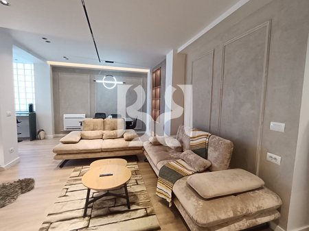 Apartament 3+1 Per Qera 📍 Rruga e Kavajës,kisha katolike