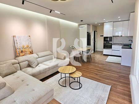 APARTAMENT ME QIRA  2+1+2+LAVANDERI ME POST PARKIMI  ISH FUSHA E AVIACIONIT