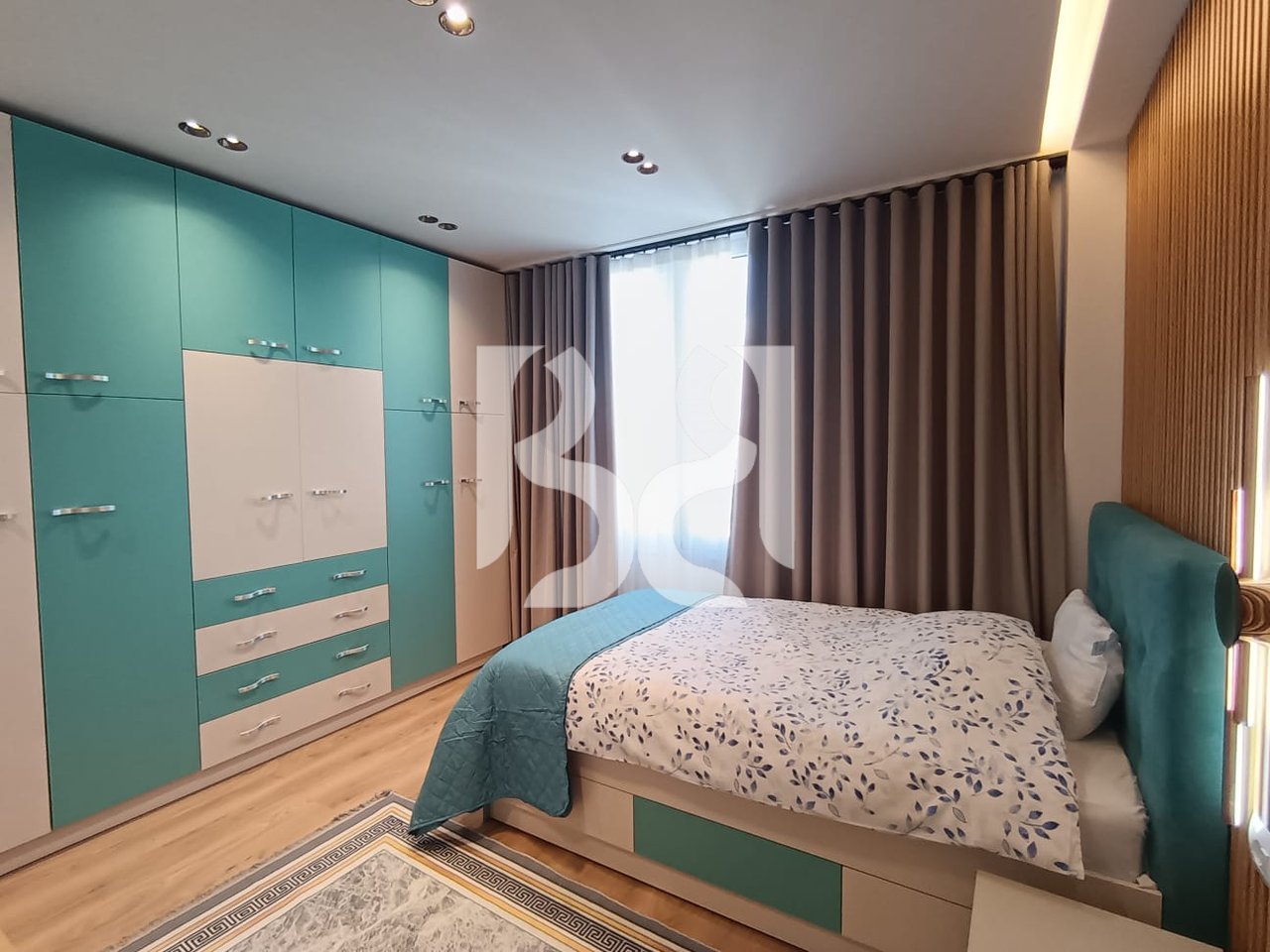 Apartament 3+1 Per Qera 📍 Rruga e Kavajës,kisha katolike