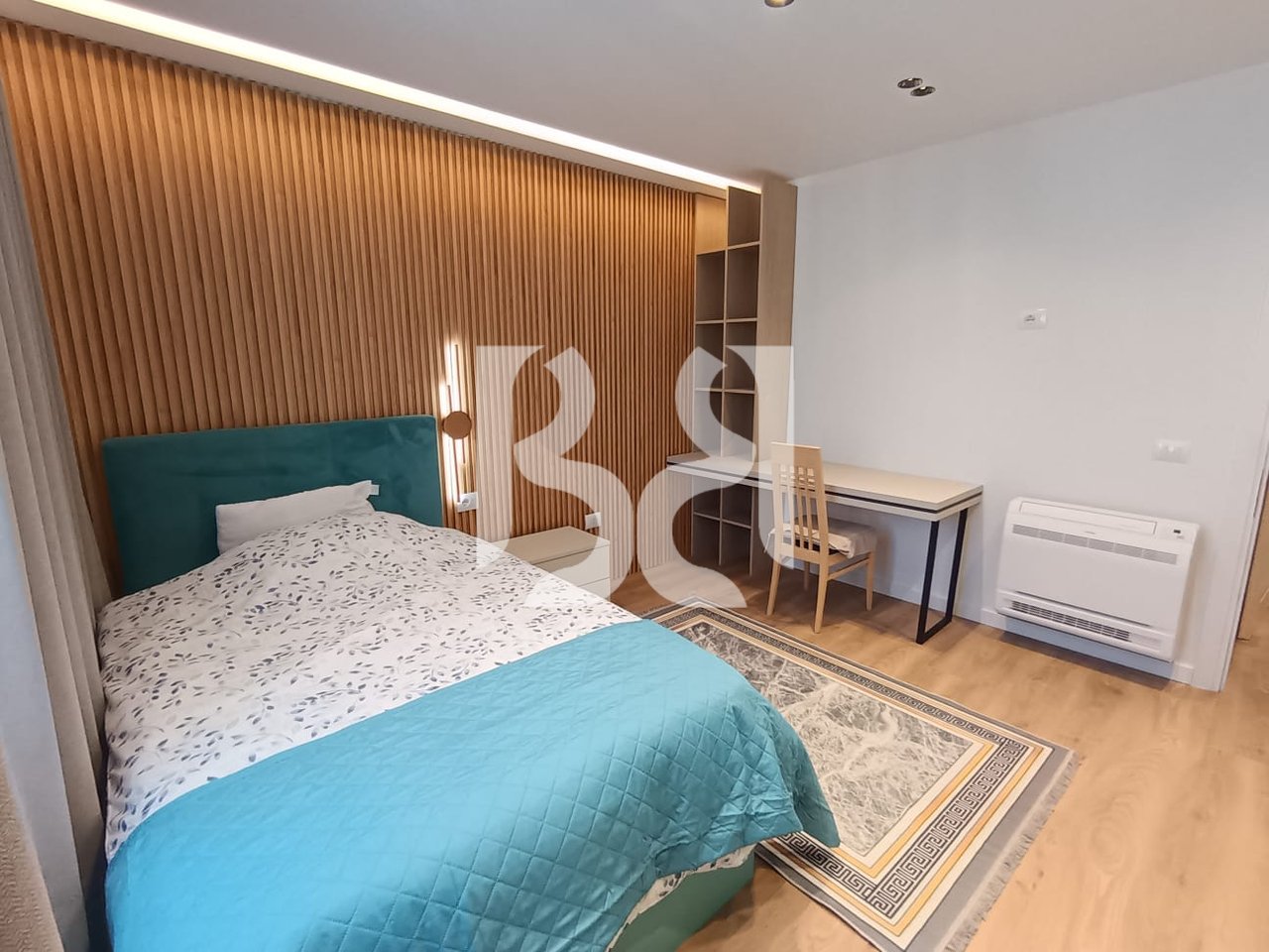 Apartament 3+1 Per Qera 📍 Rruga e Kavajës,kisha katolike