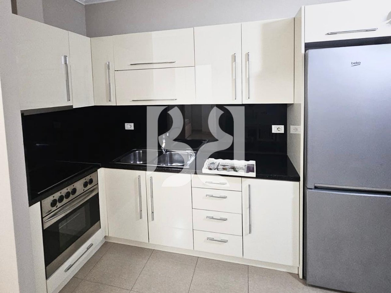 APARTAMENT ME QIRA 1+1 NE YZBERISHT PRANE NELA 6