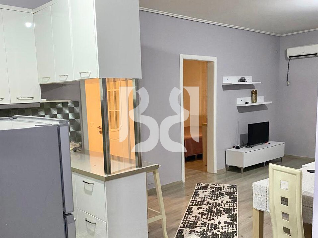 APARTAMENT 2+1 ME QIRA 50.000 LEKE  ASTIR*