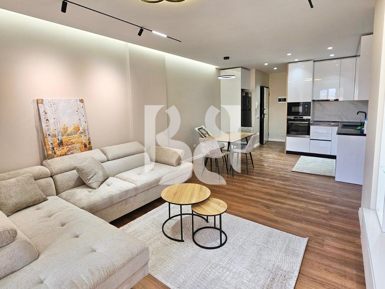 APARTAMENT ME QIRA  2+1+2+LAVANDERI ME POST PARKIMI  ISH FUSHA E AVIACIONIT